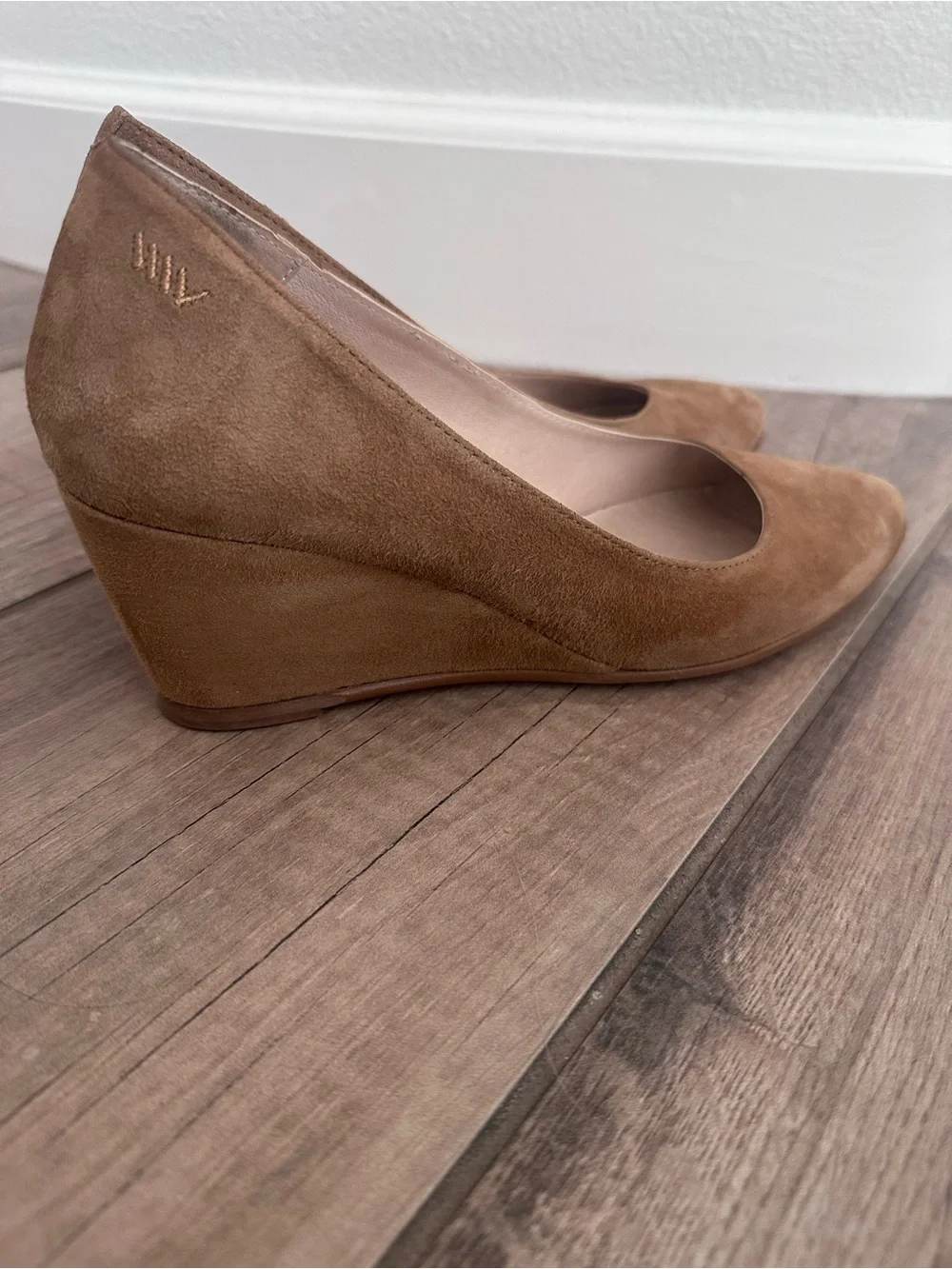 Viscata Barcelona Classic Suede Wedge Pumps - Camel, Sz 38